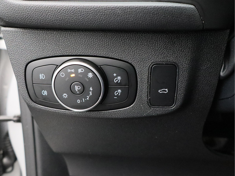 Ford Focus Wagon 1.0 EcoBoost Hybrid Titanium X Business/ mooie auto!