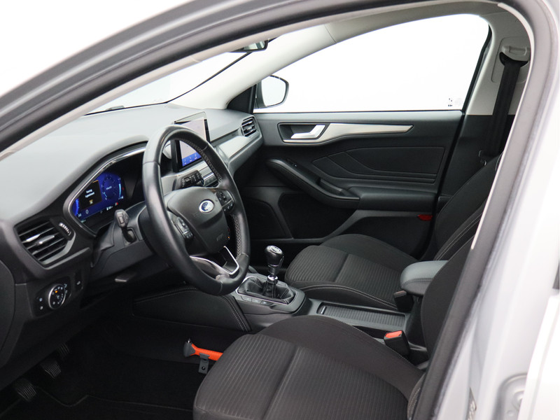 Ford Focus Wagon 1.0 EcoBoost Hybrid Titanium X Business/ mooie auto!