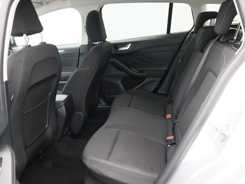 Ford Focus Wagon 1.0 EcoBoost Hybrid Titanium X/ compleet!