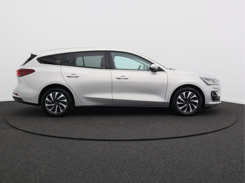 Ford Focus Wagon 1.0 EcoBoost Hybrid Titanium X/ compleet!