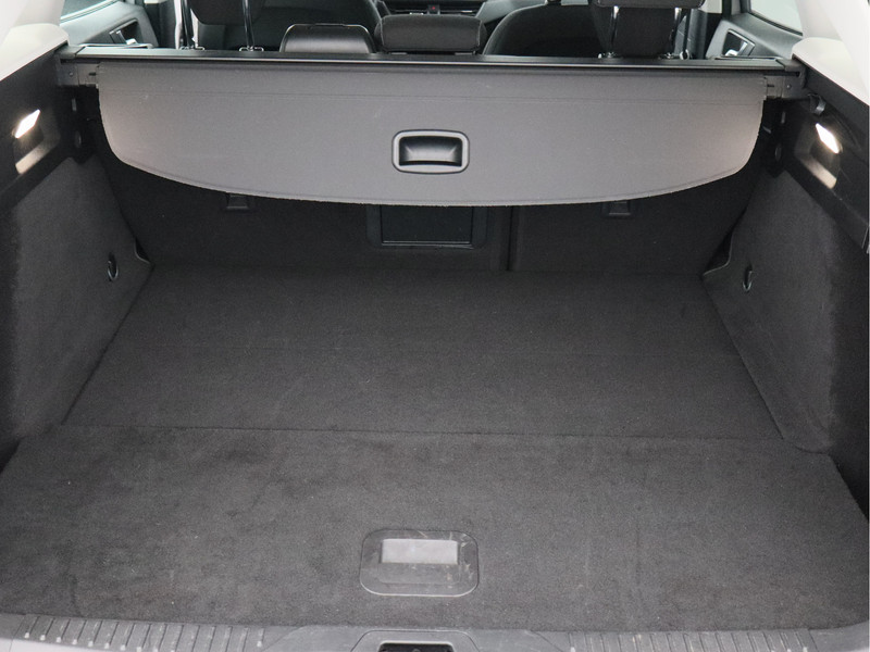 Ford Focus Wagon 1.0 EcoBoost Hybrid Titanium X/ compleet!