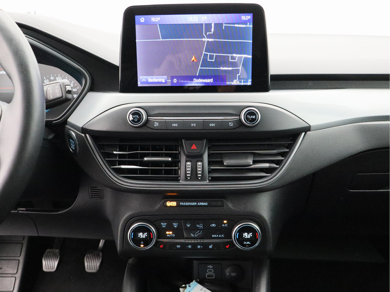 Ford Focus Wagon 1.0 EcoBoost Hybrid Titanium X/ compleet!