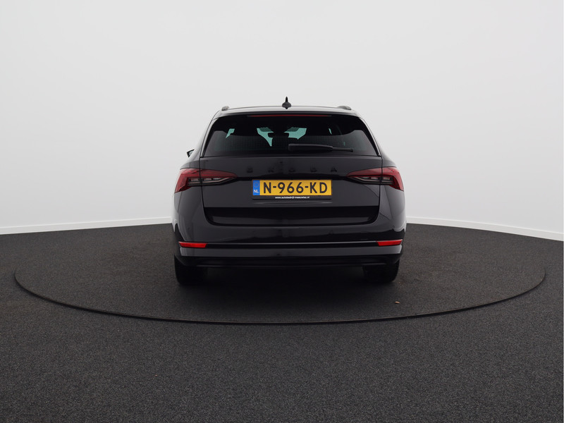 Škoda Octavia Combi 1.0 e-TSI Sport Business/ automaat/ zeer mooi!