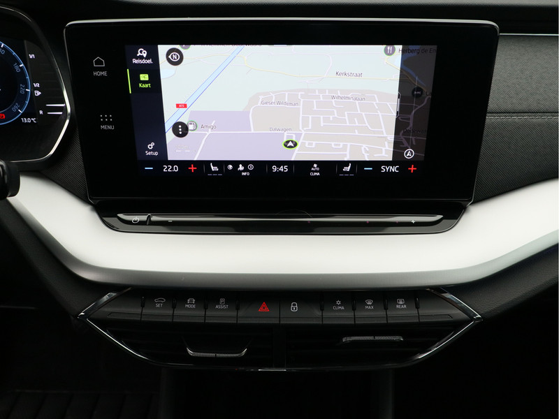 Škoda Octavia Combi 1.0 e-TSI Business Edition Plus/ lage km/ trekhaak/ automaat!