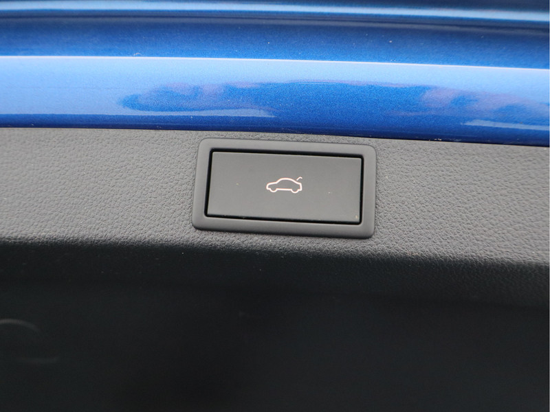 Škoda Octavia Combi 1.0 e-TSI Business Edition Plus/ lage km/ trekhaak/ automaat!