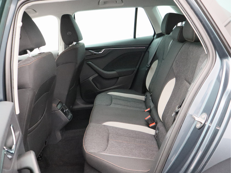 Škoda Kamiq 1.0 TSI Style/ lage km/ automaat!