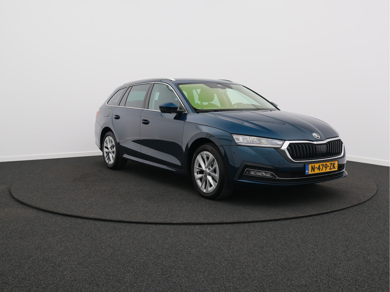 Škoda Octavia Combi 1.5 e-TSI Business Edition Plus/ automaat/ zeer mooi!