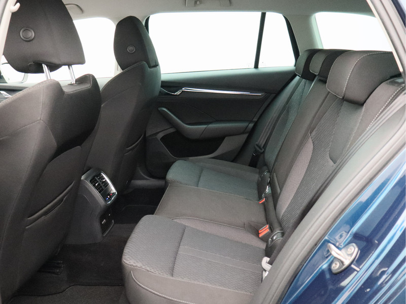 Škoda Octavia Combi 1.5 e-TSI Business Edition Plus/ automaat/ zeer mooi!