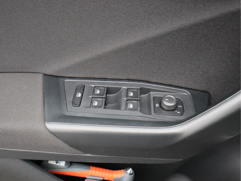 Volkswagen T-Roc 1.0 TSI Style/ lage km/ zeer mooi!