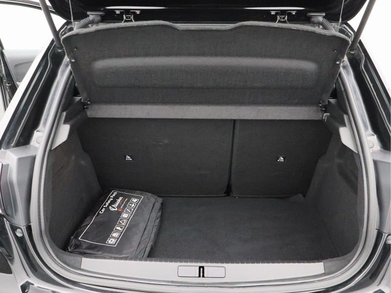 Peugeot 208 1.2 PureTech GT-Line/ lage km/ zeer mooi!