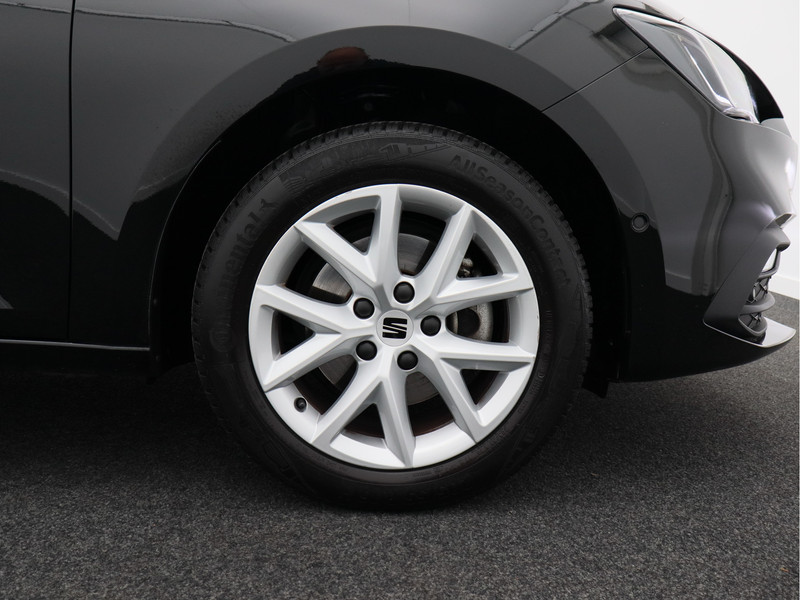 SEAT Leon Sportstourer 1.0 TSI Style Business Intense/ lage km!