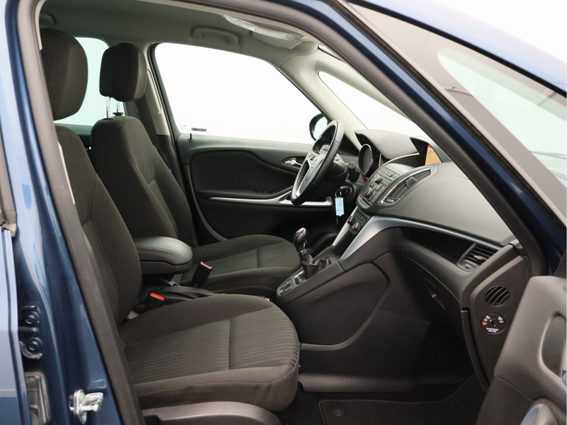 Opel Zafira Tourer 1.4 Edition 7P/ lage km/ mooie auto!