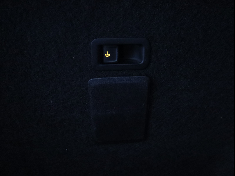 SEAT Leon Sportstourer 1.5 TSI FR Launch Edition/ lage km/ zeer mooi!