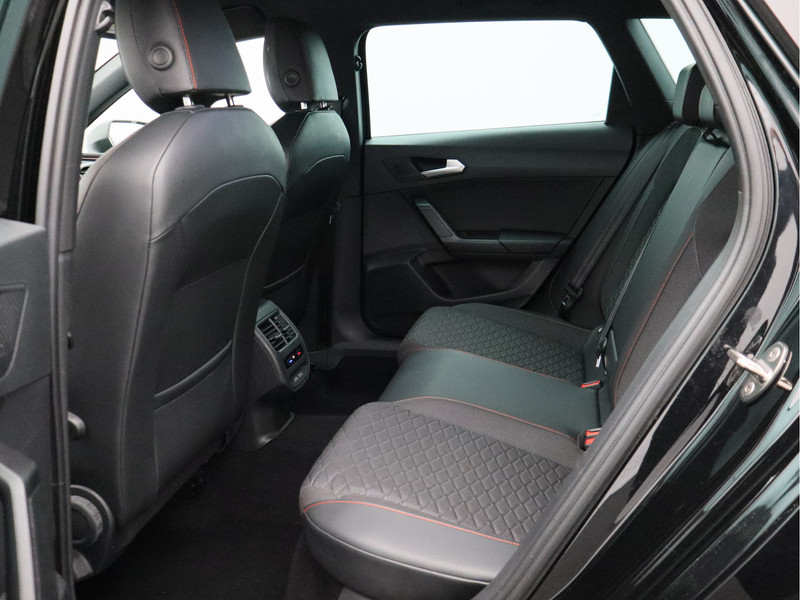 SEAT Leon Sportstourer 1.5 TSI FR Launch Edition/ lage km/ zeer mooi!