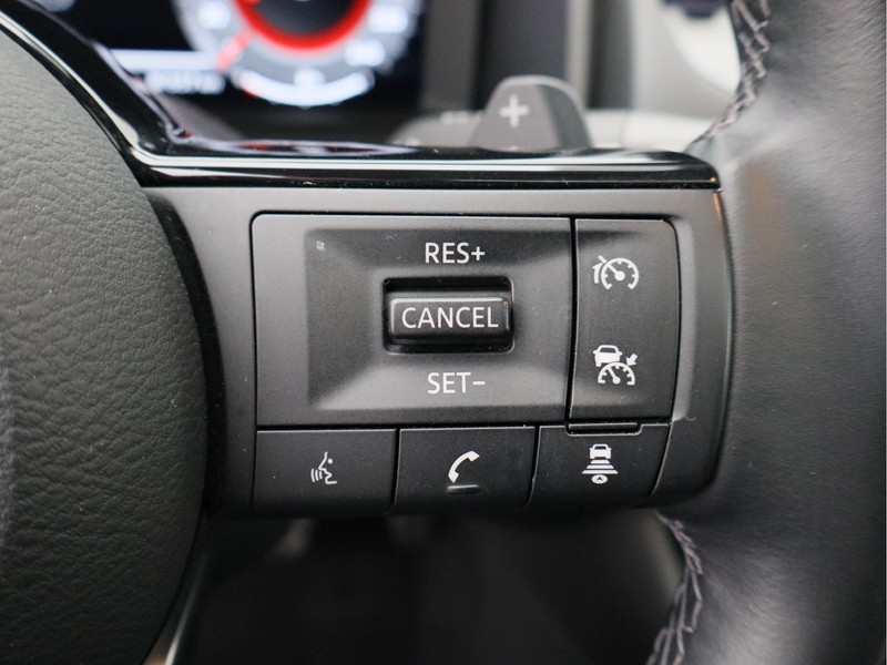 Nissan QASHQAI 1.3 MHEV Xtronic N-Connecta/ automaat/ trekhaak!