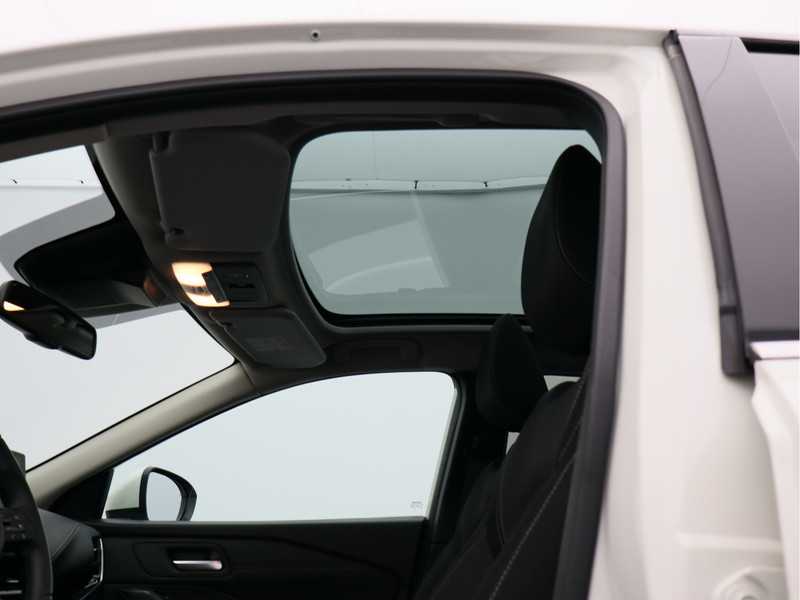 Nissan QASHQAI 1.3 MHEV Xtronic N-Connecta/ automaat/ trekhaak!