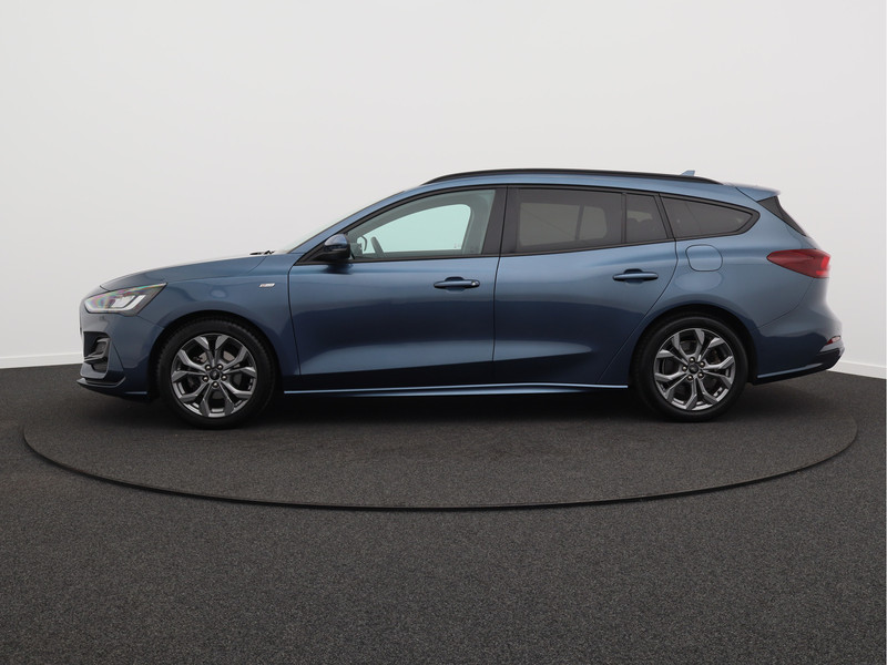 Ford Focus Wagon 1.0 EcoBoost Hybrid ST Line X/ compleet!