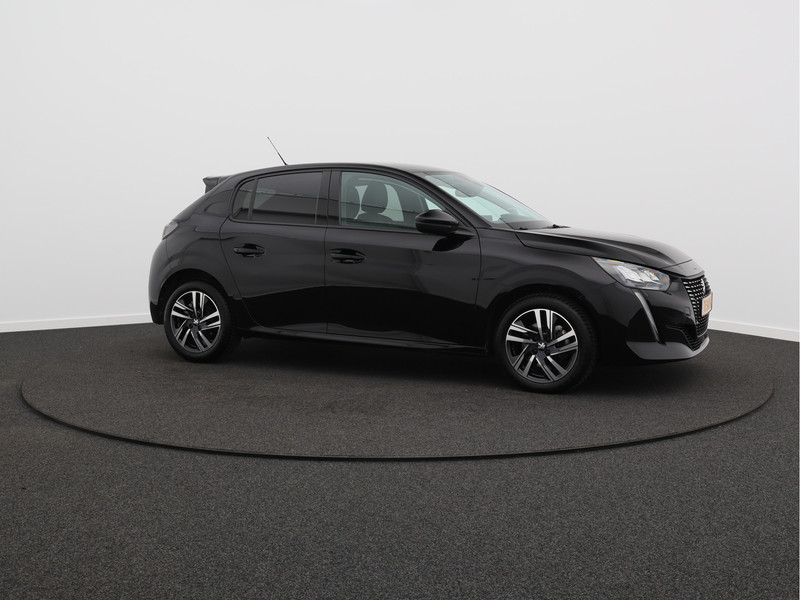 Peugeot 208 1.2 PureTech Allure/ automaat/ lage km!
