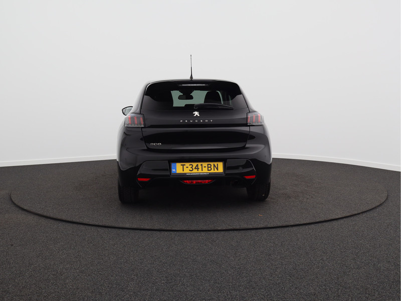 Peugeot 208 1.2 PureTech Allure/ automaat/ lage km!