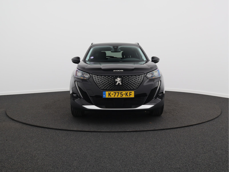 Peugeot 2008 1.2 PureTech Blue Lease Allure/ trekhaak/ zeer mooi!