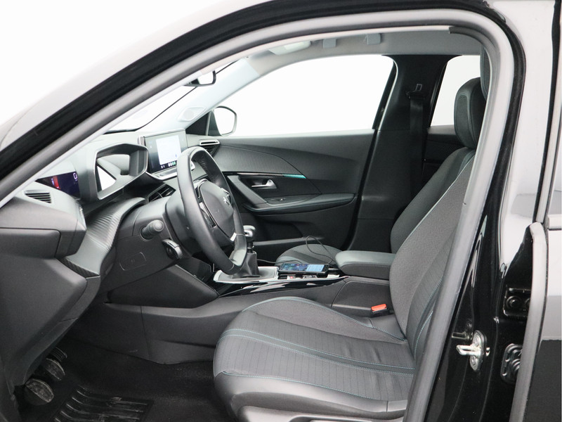Peugeot 2008 1.2 PureTech Blue Lease Allure/ trekhaak/ zeer mooi!