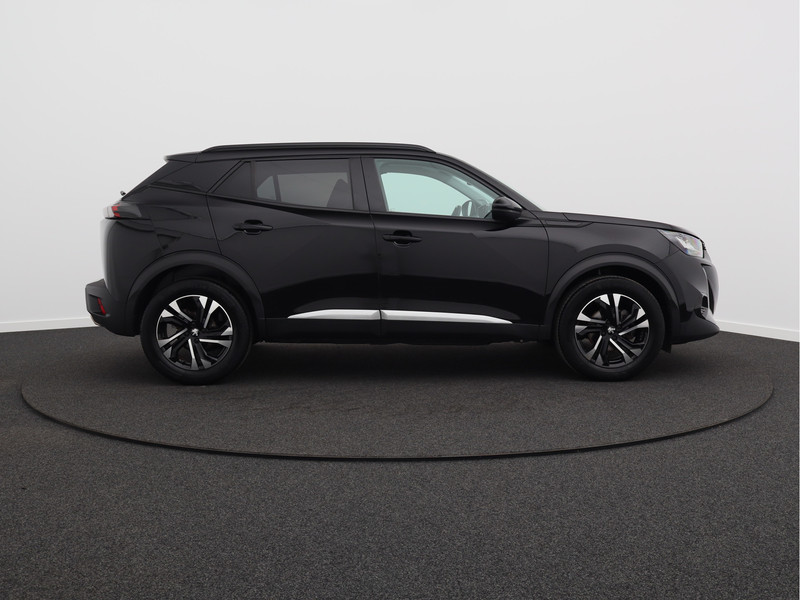 Peugeot 2008 1.2 PureTech Blue Lease Allure/ trekhaak/ zeer mooi!