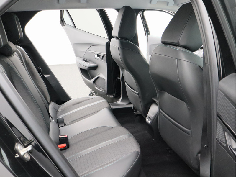 Peugeot 2008 1.2 PureTech Blue Lease Allure/ trekhaak/ zeer mooi!