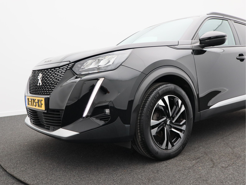 Peugeot 2008 1.2 PureTech Blue Lease Allure/ trekhaak/ zeer mooi!