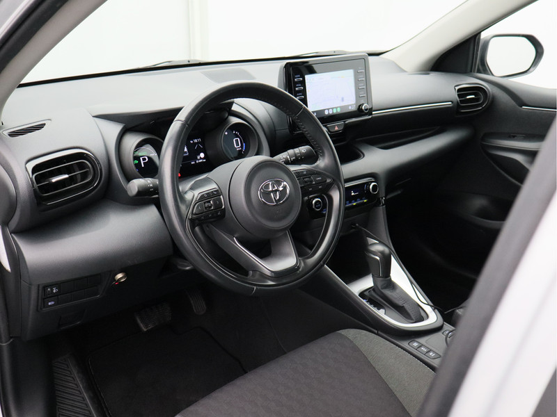 Toyota Yaris 1.5 Hybrid Dynamic/ automaat/ zeer mooi!