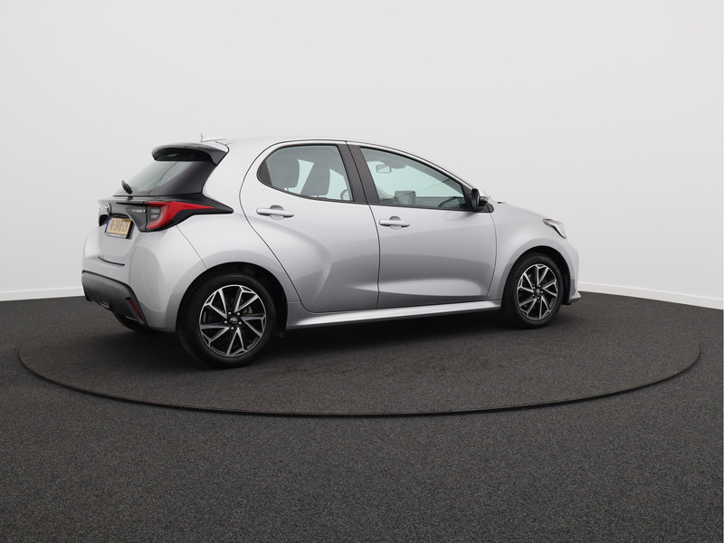 Toyota Yaris 1.5 Hybrid Dynamic/ automaat/ zeer mooi!