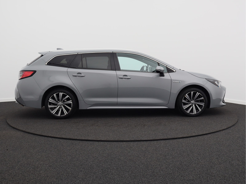 Toyota Corolla Touring Sports 1.8 Hybrid Business Plus/ trekhaak/ zeer mooi!