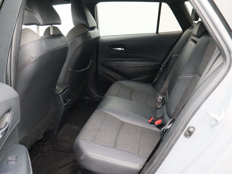 Toyota Corolla Touring Sports 1.8 Hybrid Business Plus/ trekhaak/ zeer mooi!