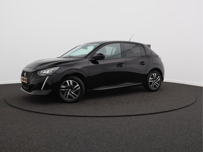 Peugeot 208 1.2 PureTech Allure/ automaat/ lage km!