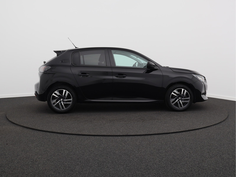 Peugeot 208 1.2 PureTech Allure/ automaat/ lage km!