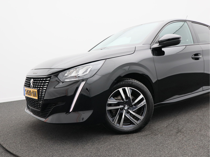 Peugeot 208 1.2 PureTech Allure/ automaat/ lage km!
