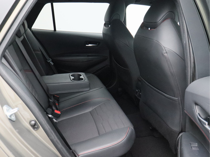 Toyota Corolla Touring Sports 1.8 Hybrid Executive/ trekhaak/ compleet!