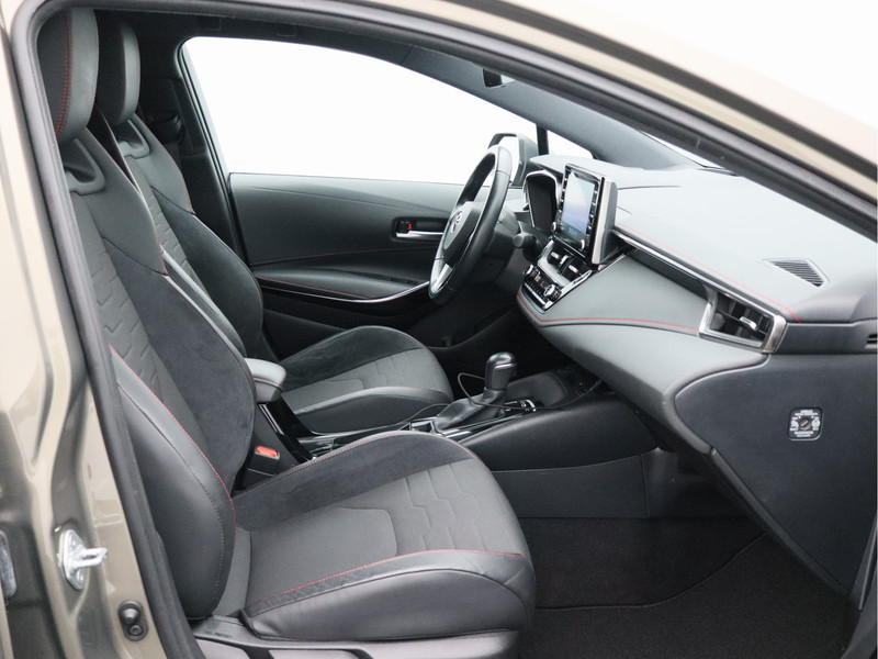 Toyota Corolla Touring Sports 1.8 Hybrid Executive/ trekhaak/ compleet!