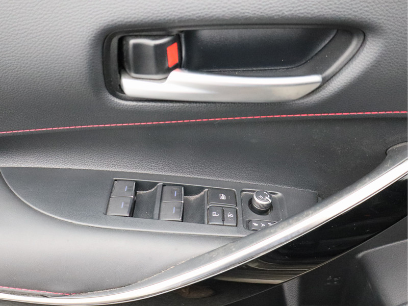 Toyota Corolla Touring Sports 1.8 Hybrid Executive/ trekhaak/ compleet!