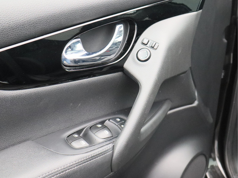Nissan QASHQAI 1.3 DIG-T N-Connecta/ unieke km/ zeer mooi!