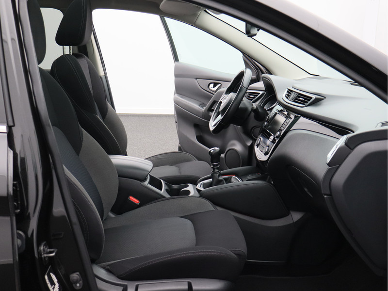 Nissan QASHQAI 1.3 DIG-T N-Connecta/ unieke km/ zeer mooi!