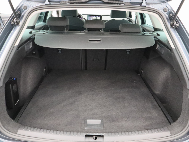 SEAT Leon Sportstourer 1.0 TSI Style Business Intense/ zeer mooi!