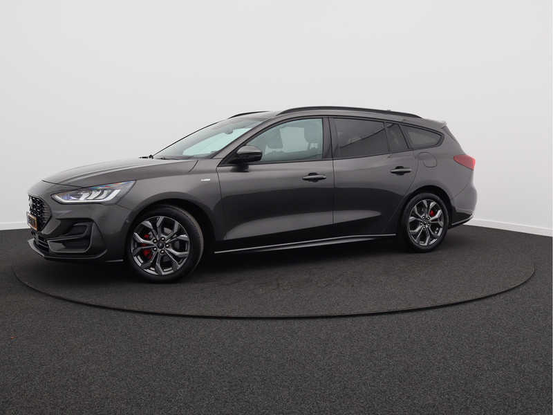 Ford Focus Wagon 1.0 EcoBoost Hybrid ST Line Style/ winterpakket/ zeer mooi!