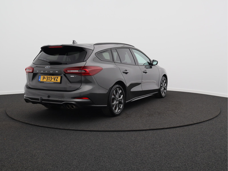 Ford Focus Wagon 1.0 EcoBoost Hybrid ST Line Style/ winterpakket/ zeer mooi!