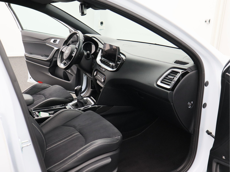 Kia Ceed Sportswagon 1.5 T-GDi GT-Line Business Edition/ compleet!