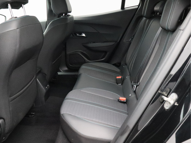 Peugeot 2008 1.2 PureTech Allure/ automaat/ lage km!