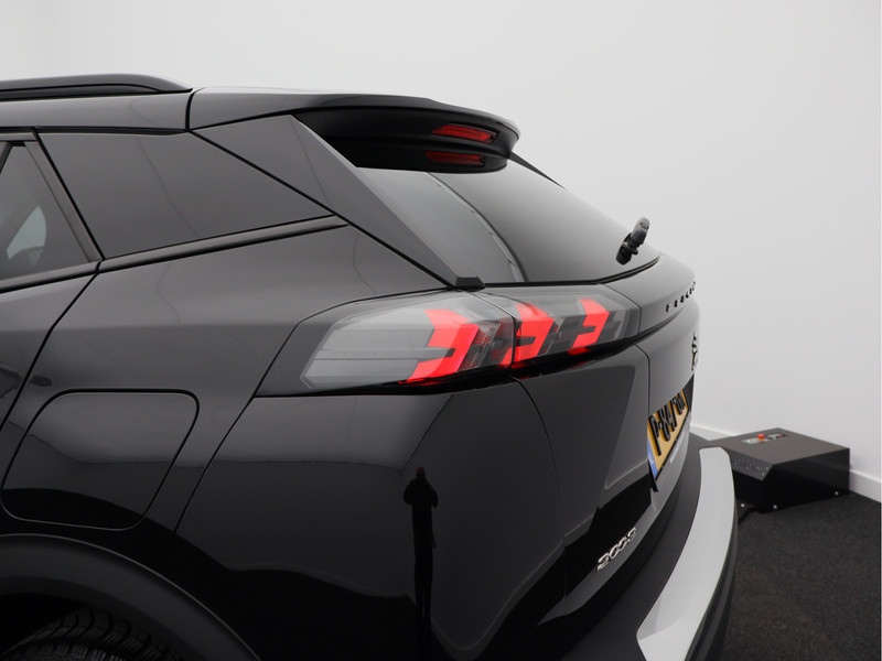 Peugeot 2008 1.2 PureTech Allure/ automaat/ lage km!