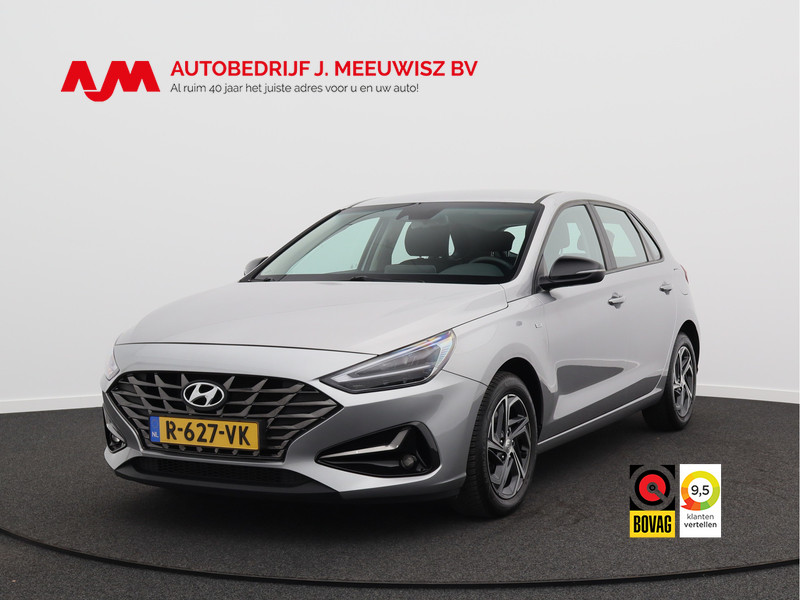 Hyundai i30 Wagon 1.5 T-GDi MHEV Premium/ lage km/ compleet!