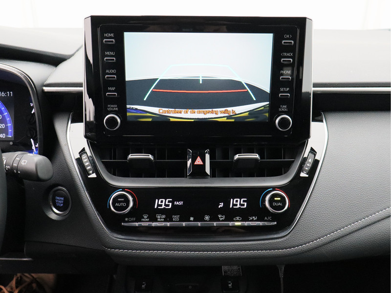 Toyota Corolla Touring Sports 1.2 Turbo Dynamic/ lage km/ automaat/ zeer mooi!