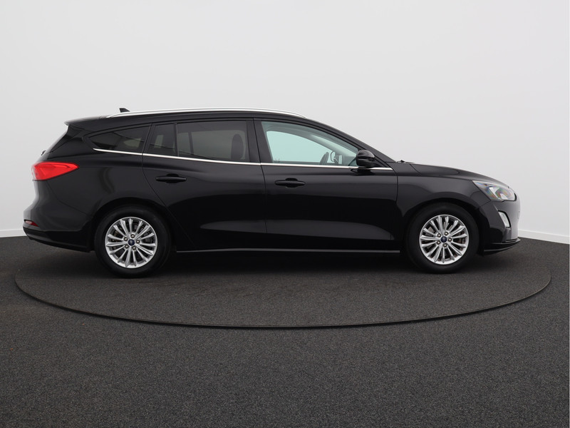Ford Focus Wagon 1.0 EcoBoost Hybrid Titanium X Business/ zeer mooi!