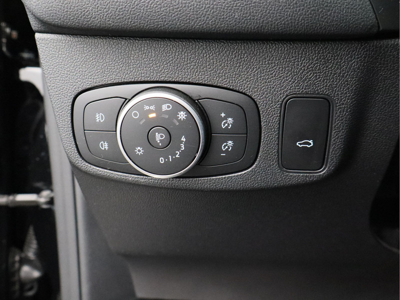 Ford Focus Wagon 1.0 EcoBoost Hybrid Titanium X Business/ zeer mooi!